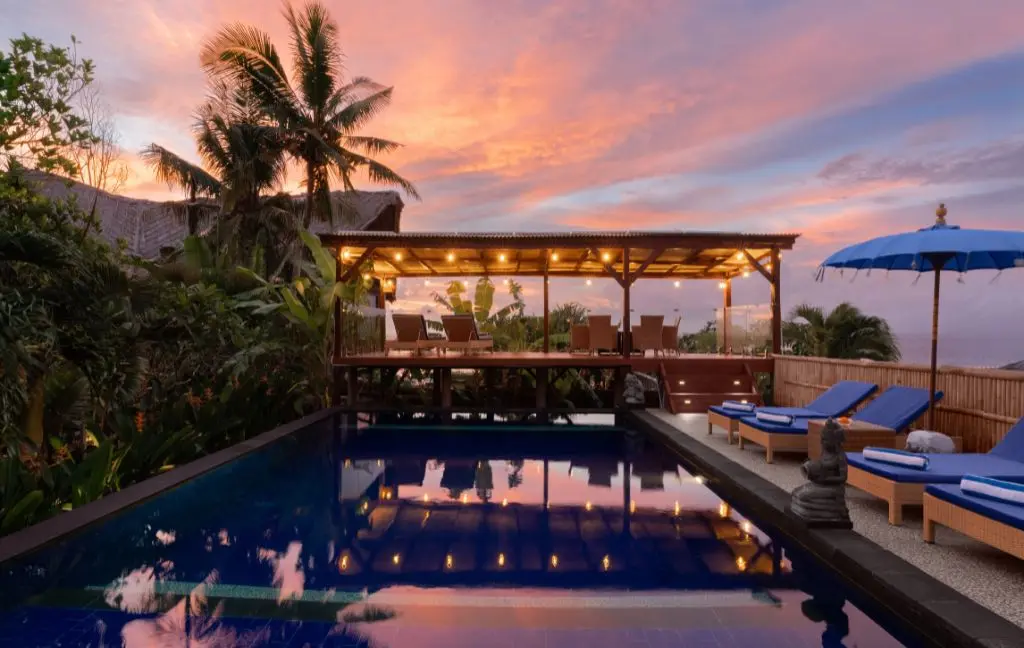 Nusa Ceningan Travel Guide: Where to Stay, Eat, and Explore